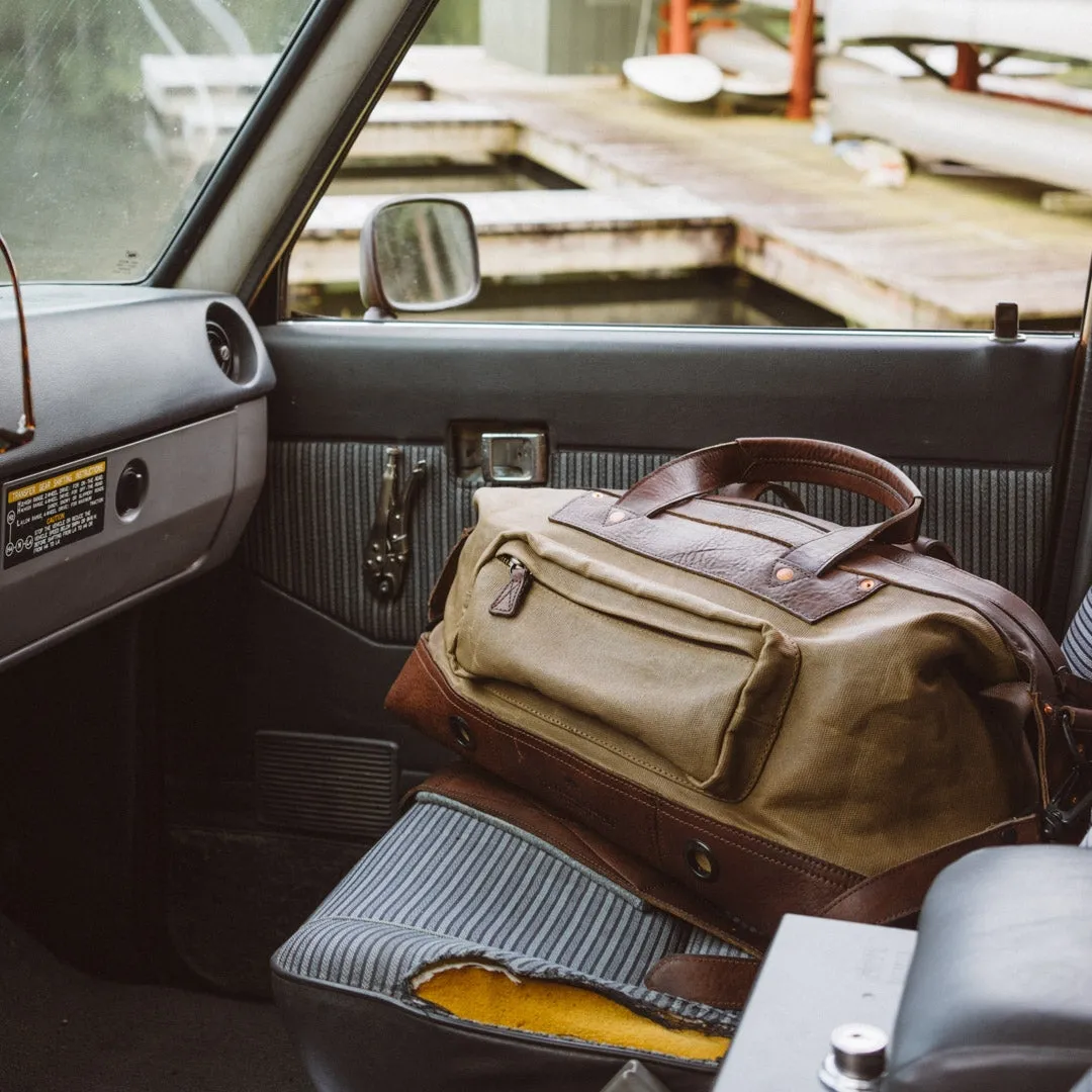 Dakota Waxed Canvas Weekend Bag | Field Khaki w/ Chestnut Brown Leather