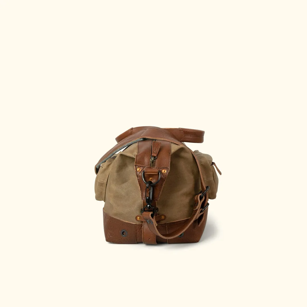 Dakota Waxed Canvas Weekend Bag | Field Khaki w/ Chestnut Brown Leather