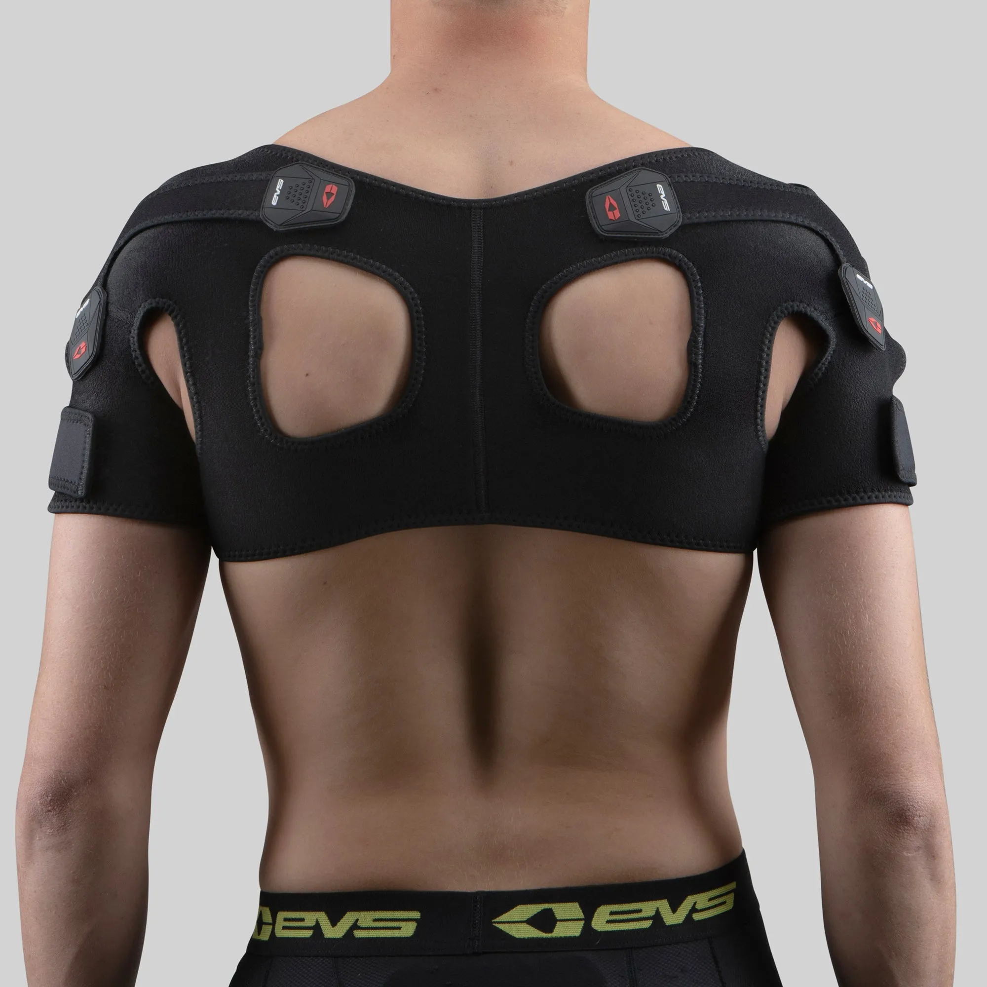 EVS SB05 Shoulder Brace | SB05