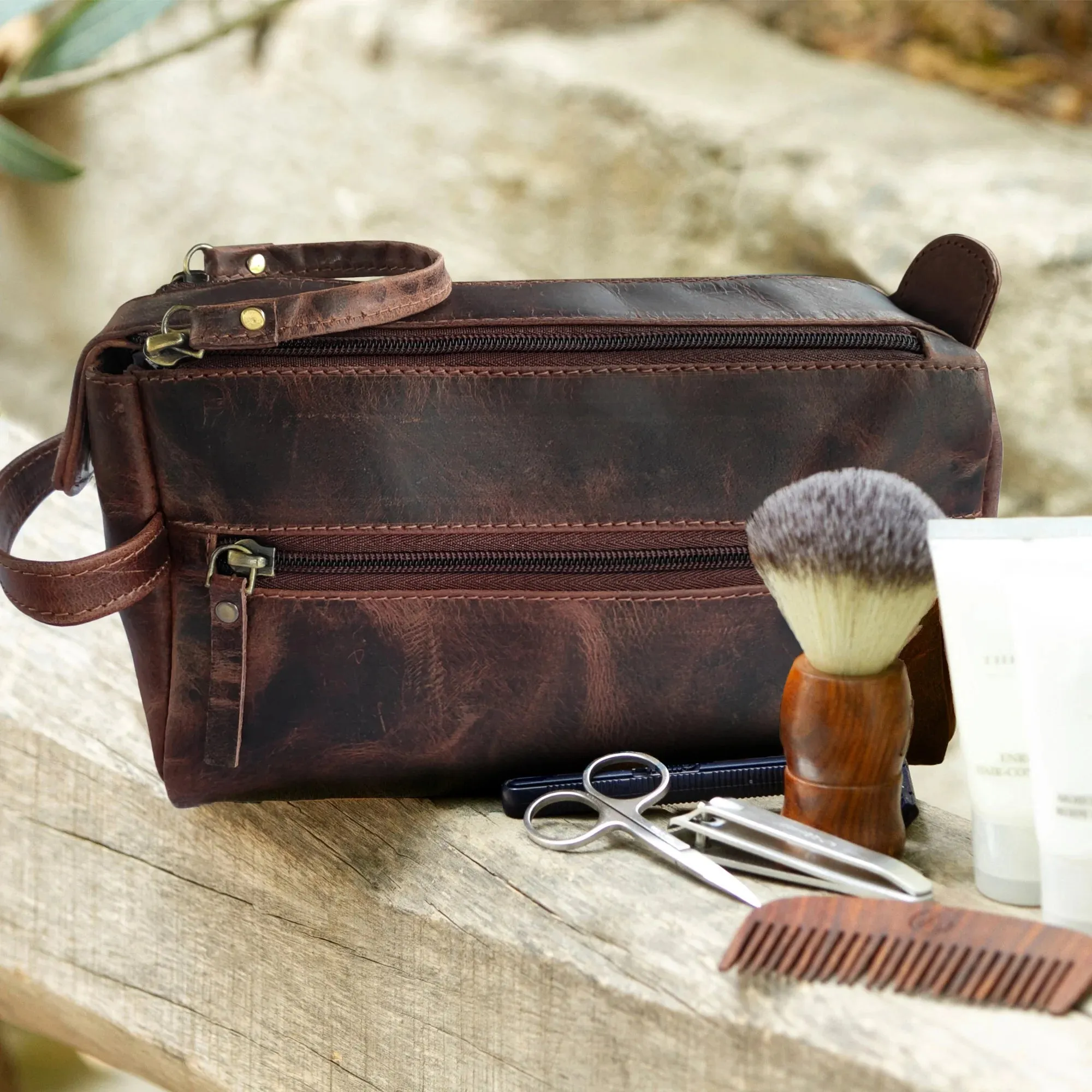 Leather Toiletry Bag for Men (Walnut Brown * 36 pcs)