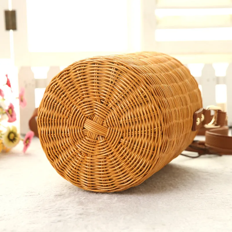 Rattan Bucket Lady Beach Handbag